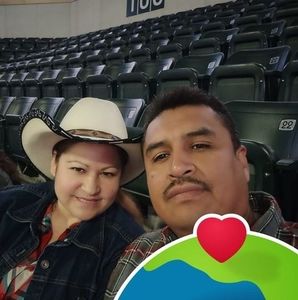 Meet your Posher, Javier